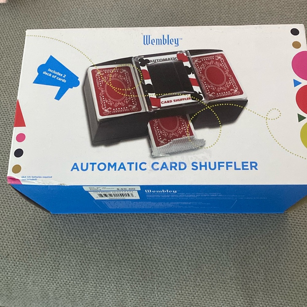 Automatic card shuffler